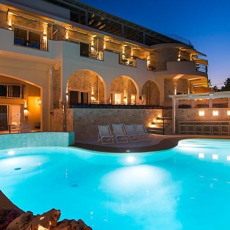 Neikos Mediterraneo Luxury Suites هانيوتي المظهر الخارجي الصورة