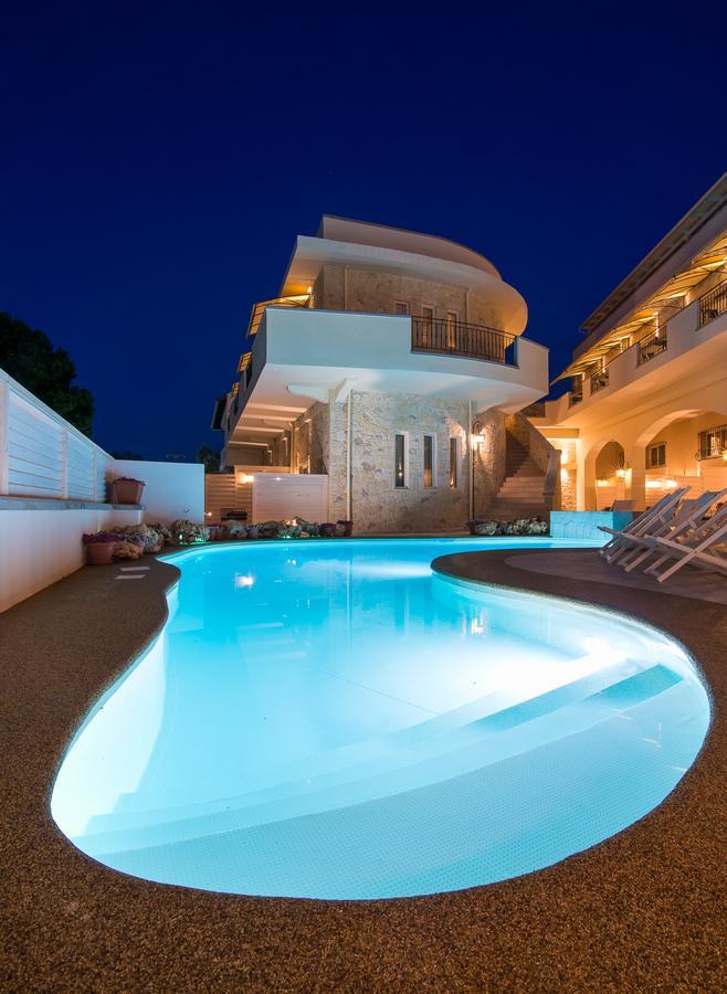 Neikos Mediterraneo Luxury Suites هانيوتي المظهر الخارجي الصورة